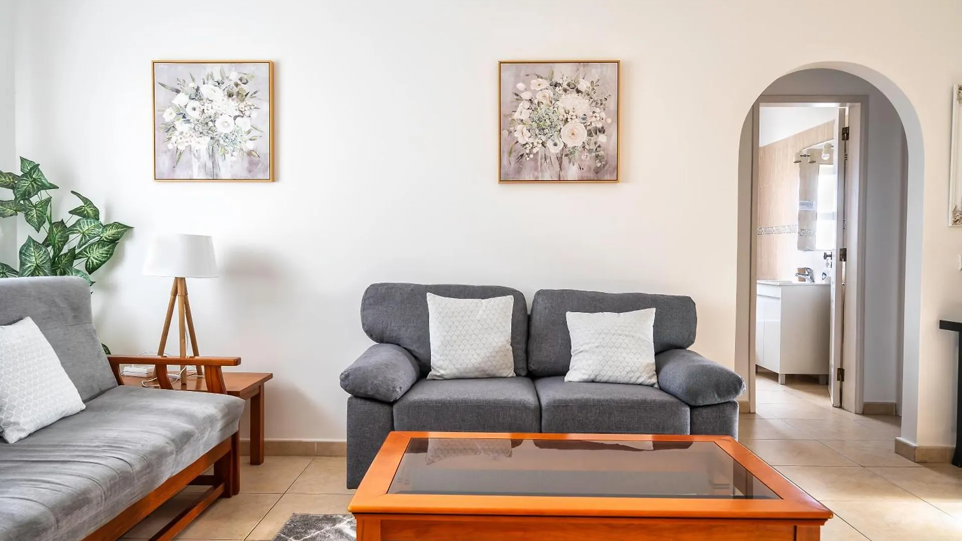 Oasis Park 2 Bedroom Top Floor Apartment At72 Portimao