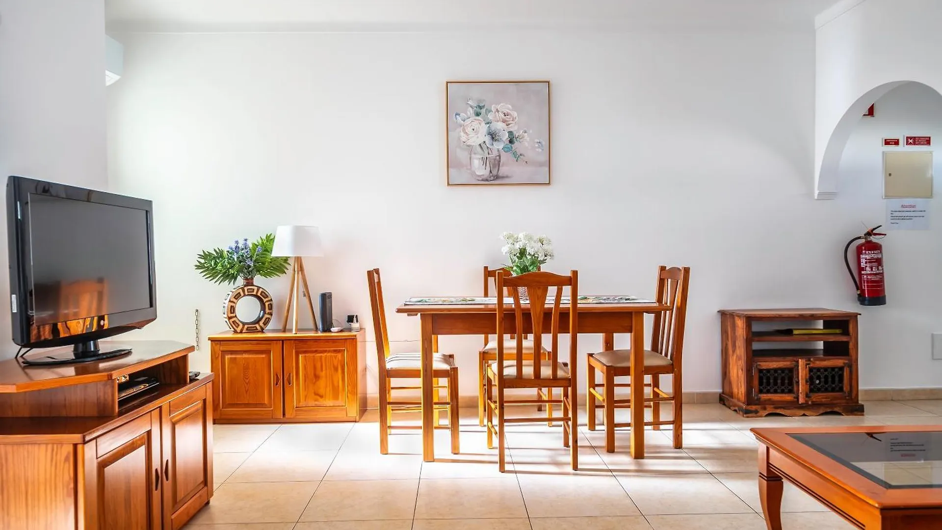 Oasis Park 2 Bedroom Top Floor Apartment At72 Portimao
